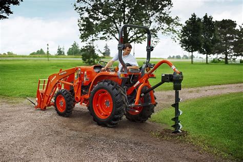 kubota tractor post hole digger